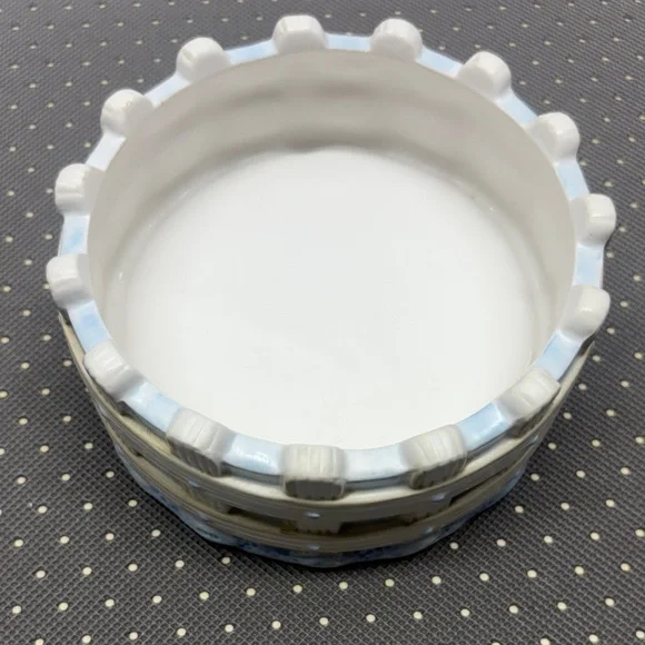 Vintage Yankee Candle Ceramic Holder White Fence Farmhouse Decor - Picture 3 of 7